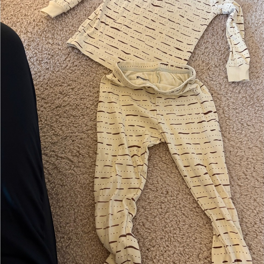 Miracle Cream Pajama Set